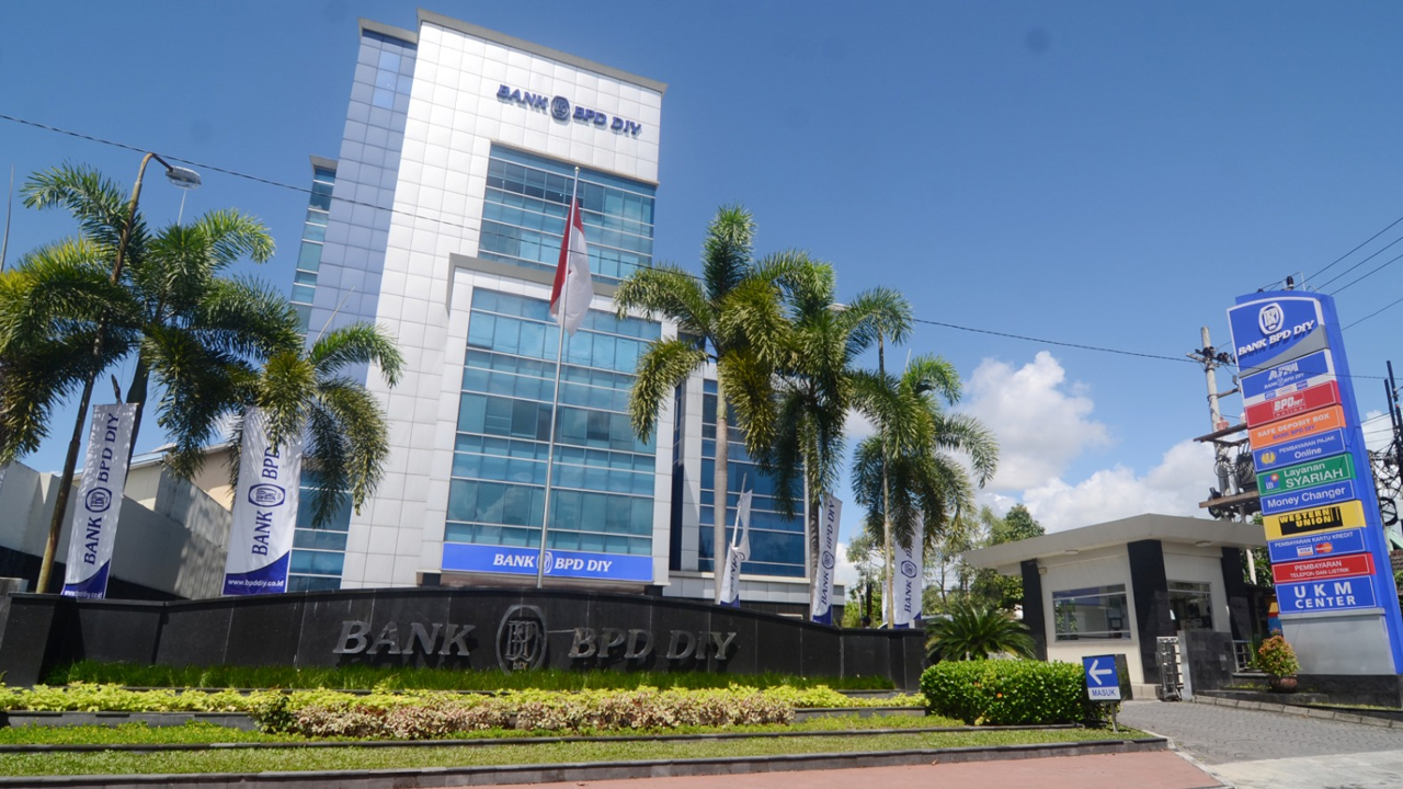 Penyaluran Kredit Modal Kerja Bank BPD DIY Capai Rp 2,9 triliun Hingga Oktober 2025